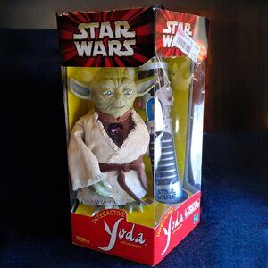 Vintage Yoda w/Lightsaber Star Wars Interactive (from Furby-Era 2000) NIB